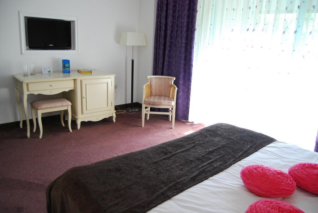 Hotel Zodiac Constanţa Zimmer foto