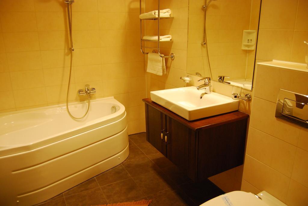 Hotel Zodiac Constanţa Zimmer foto